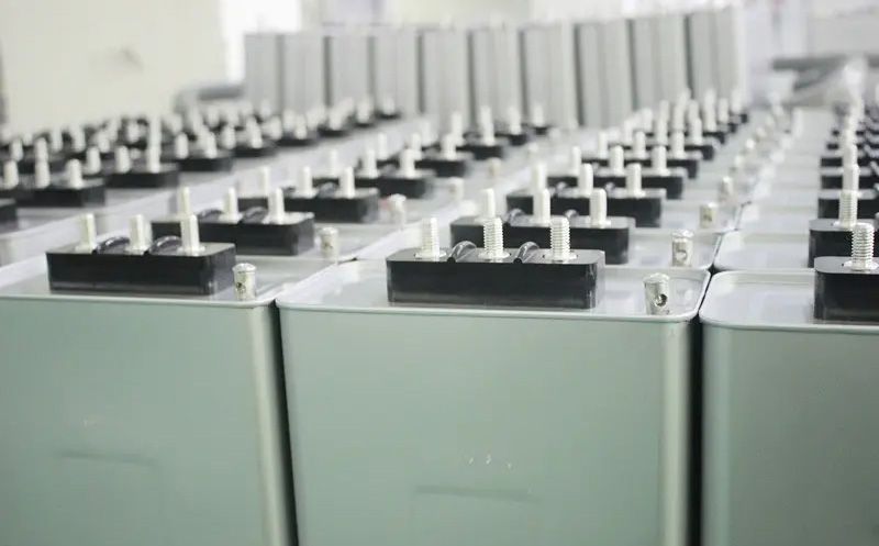 低壓電力電容器的智能化特點(diǎn)有哪些？